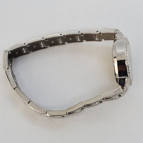 28MM Women's Watch Pink‎ Dial Crystal Bezel Gray Bracelet Band 7" New Battery - Picture 10 of 11